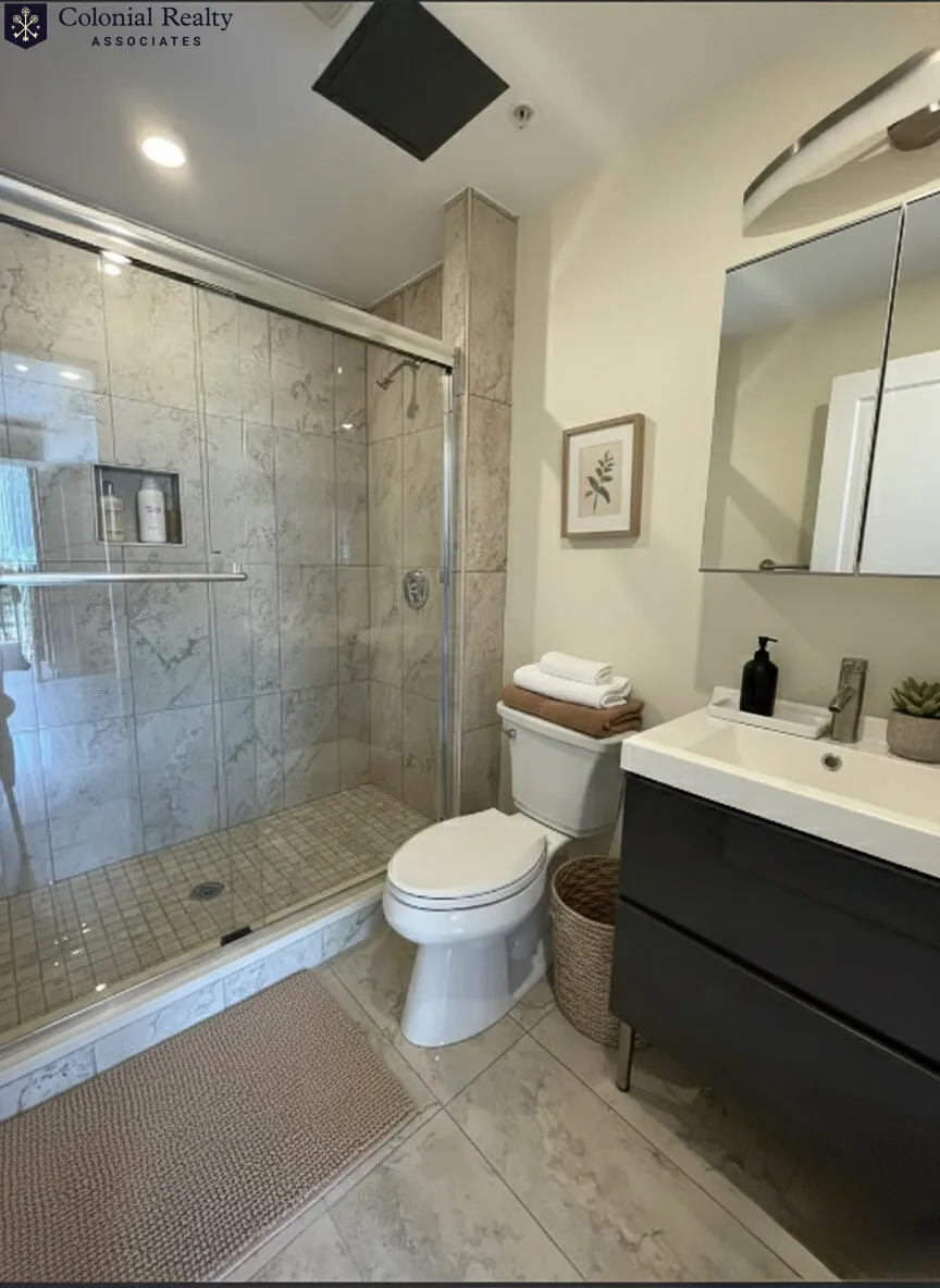 1 bed, 1 bath apartment for rent at 1028 Commonwealth Ave Unit 101, North Brookline — photo 4 of 7