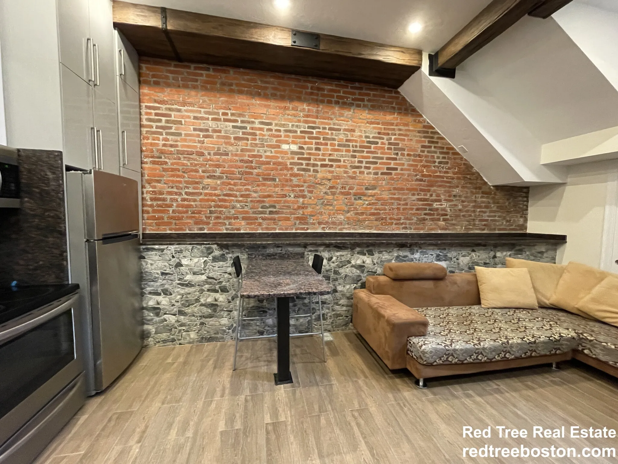 1 bed, 1 bath apartment for rent at 1028 Commonwealth Ave Unit 103, Coolidge Corner — photo 6 of 17