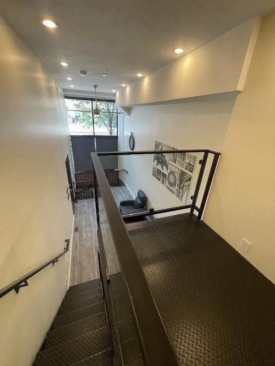 1 bed, 1 bath apartment for rent at 1028 Commonwealth Ave Unit 104, Coolidge Corner — photo 10 of 11