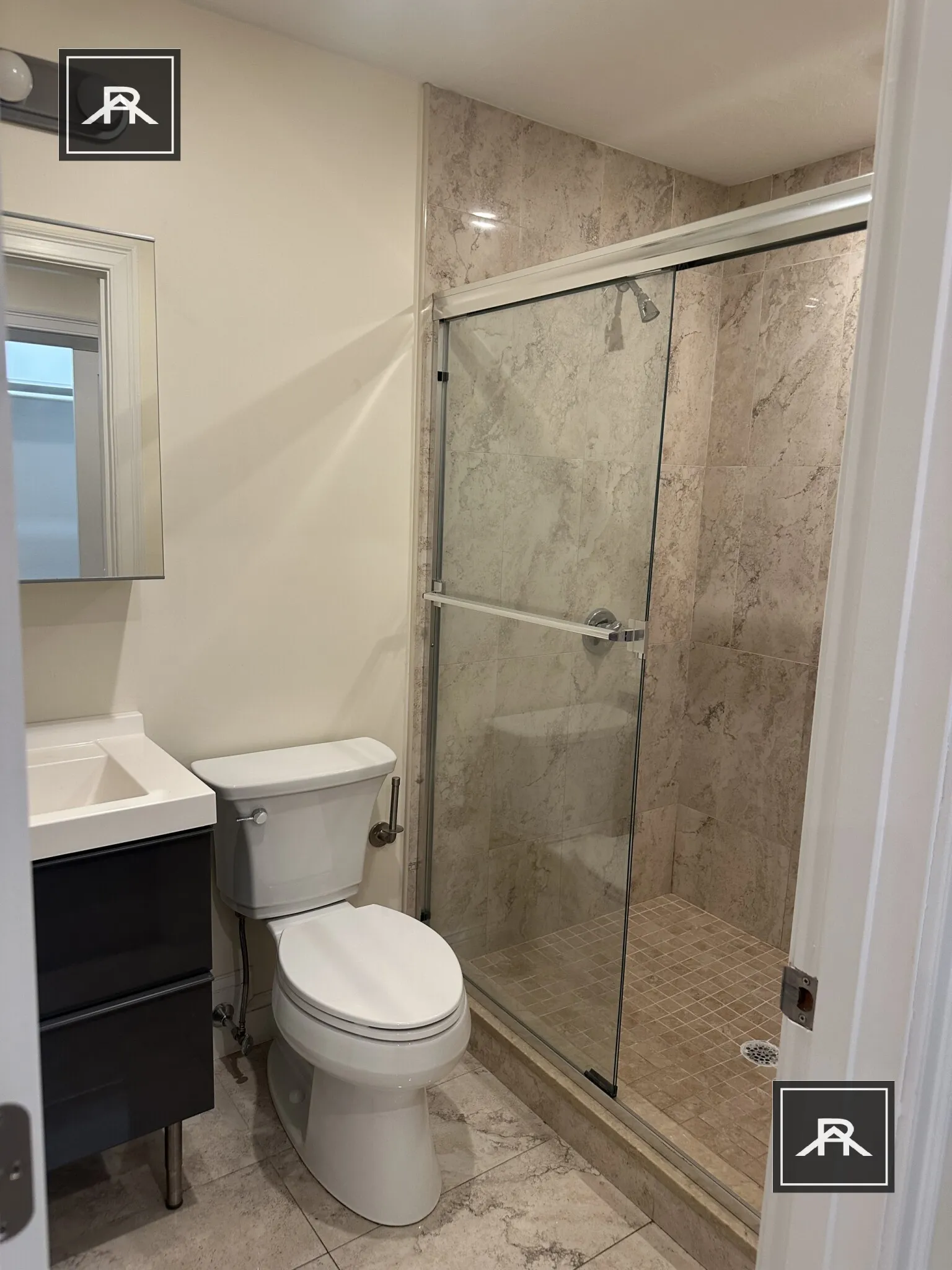 Studio bed, 1 bath apartment for rent at 1028 Commonwealth Ave Unit 206, Allston — photo 2 of 14