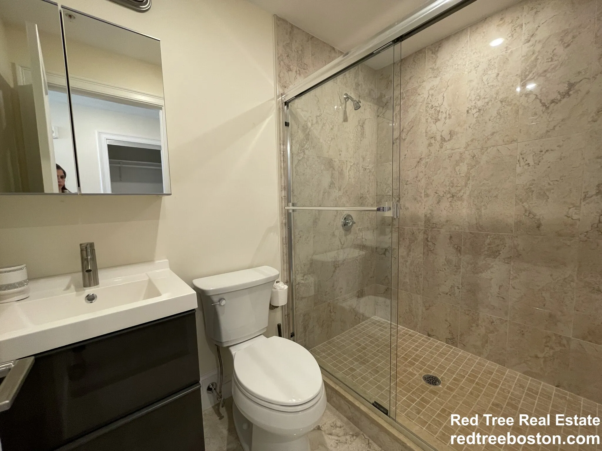 Studio bed, 1 bath apartment for rent at 1028 Commonwealth Ave Unit 206, North Brookline — photo 12 of 19