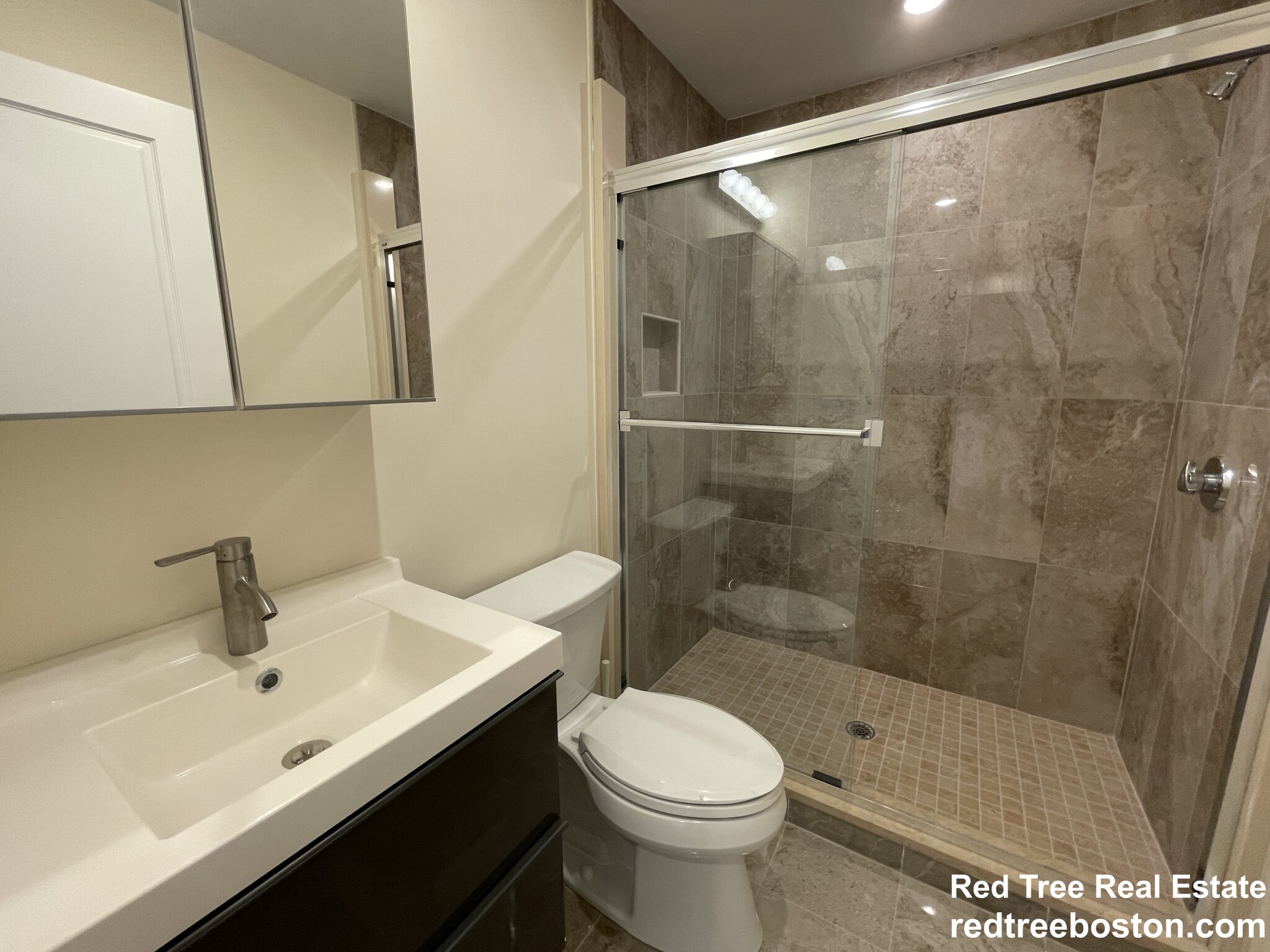 1 bed, 2 bath apartment for rent at 1028 Commonwealth Ave Unit 403, Boston — photo 14 of 26