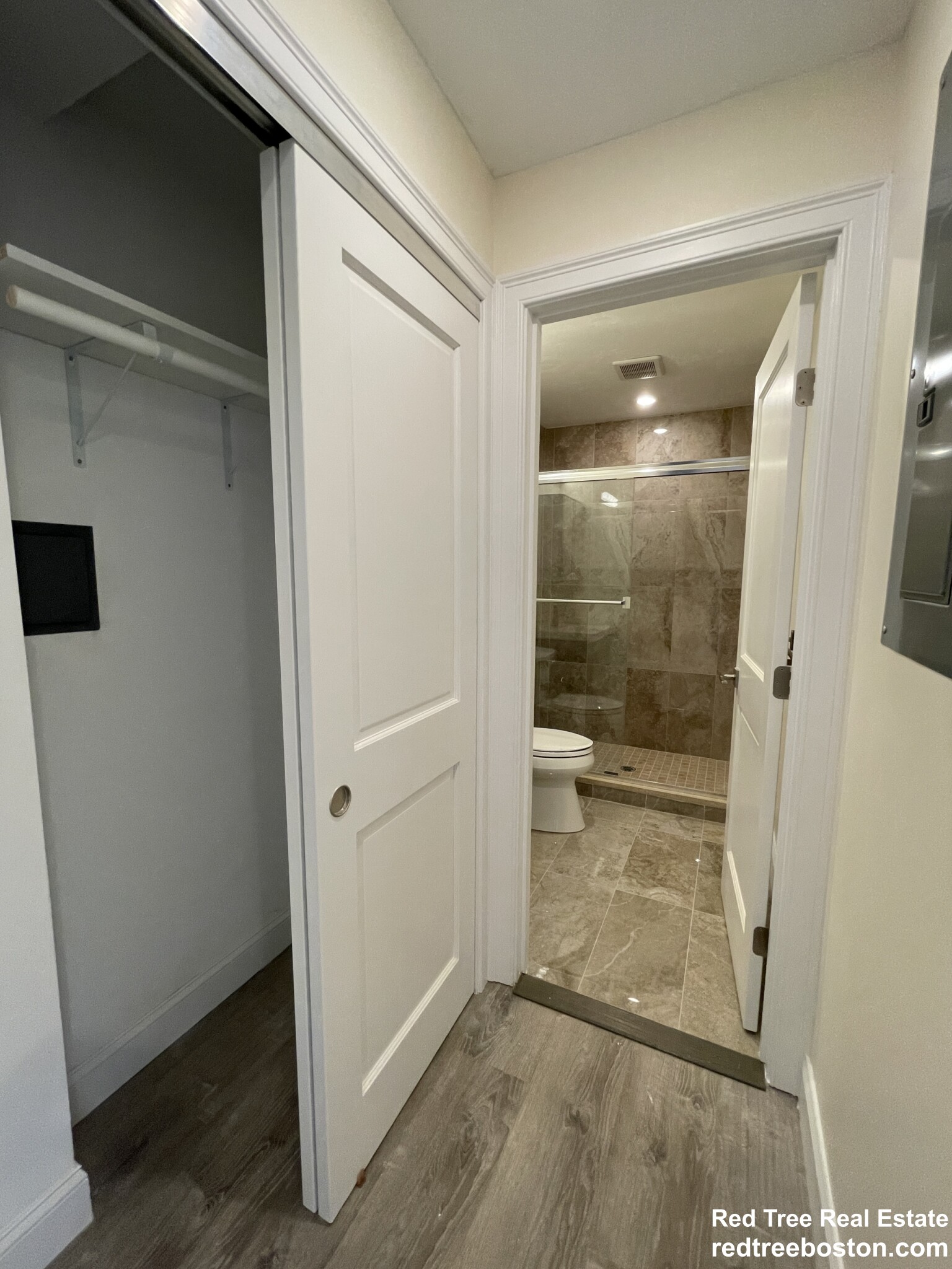 1 bed, 2 bath apartment for rent at 1028 Commonwealth Ave Unit 403, Boston — photo 12 of 26