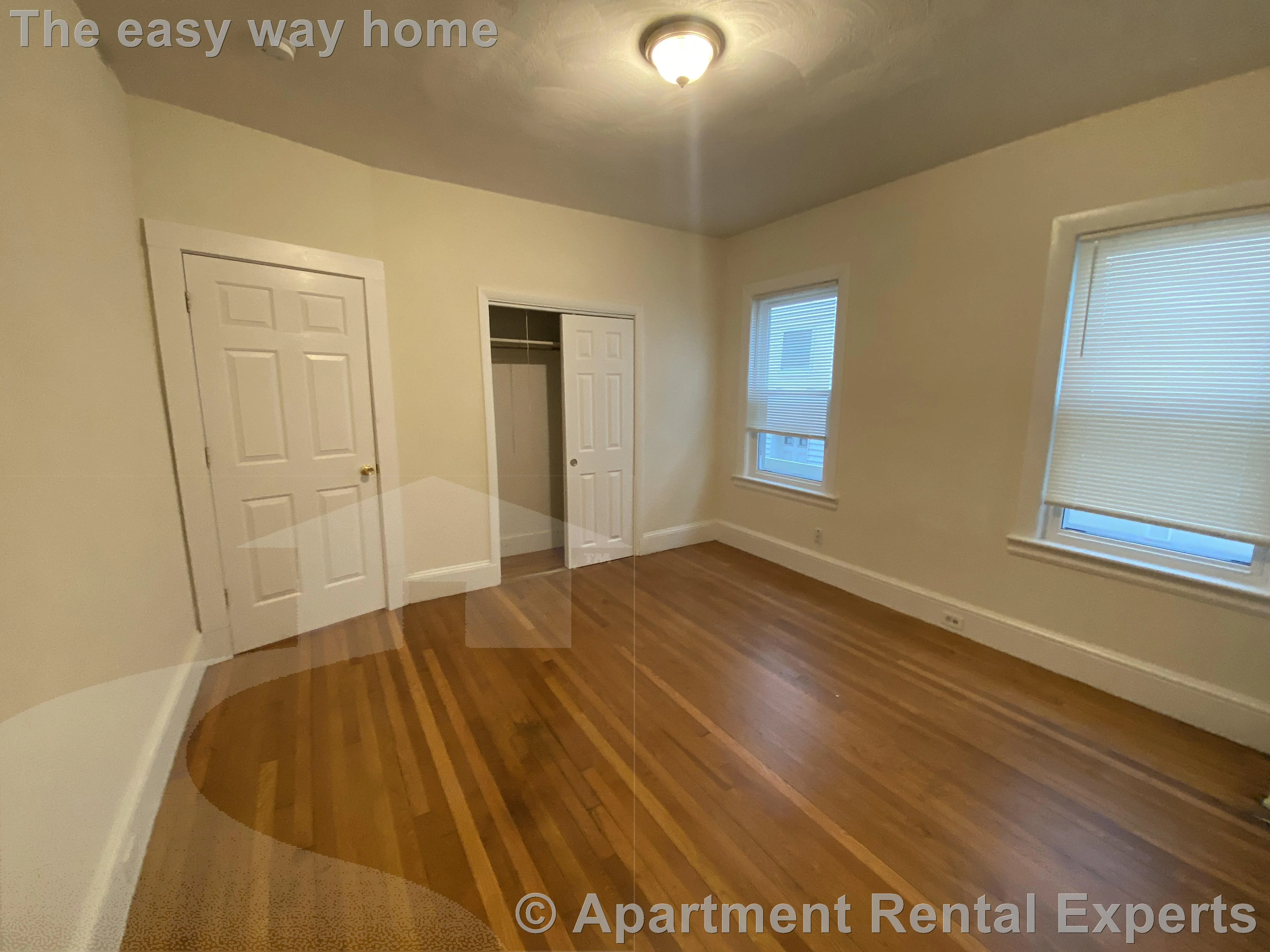 3 bed, 1 bath apartment for rent at 1028 Fellsway, Wellington — photo 1 of 15
