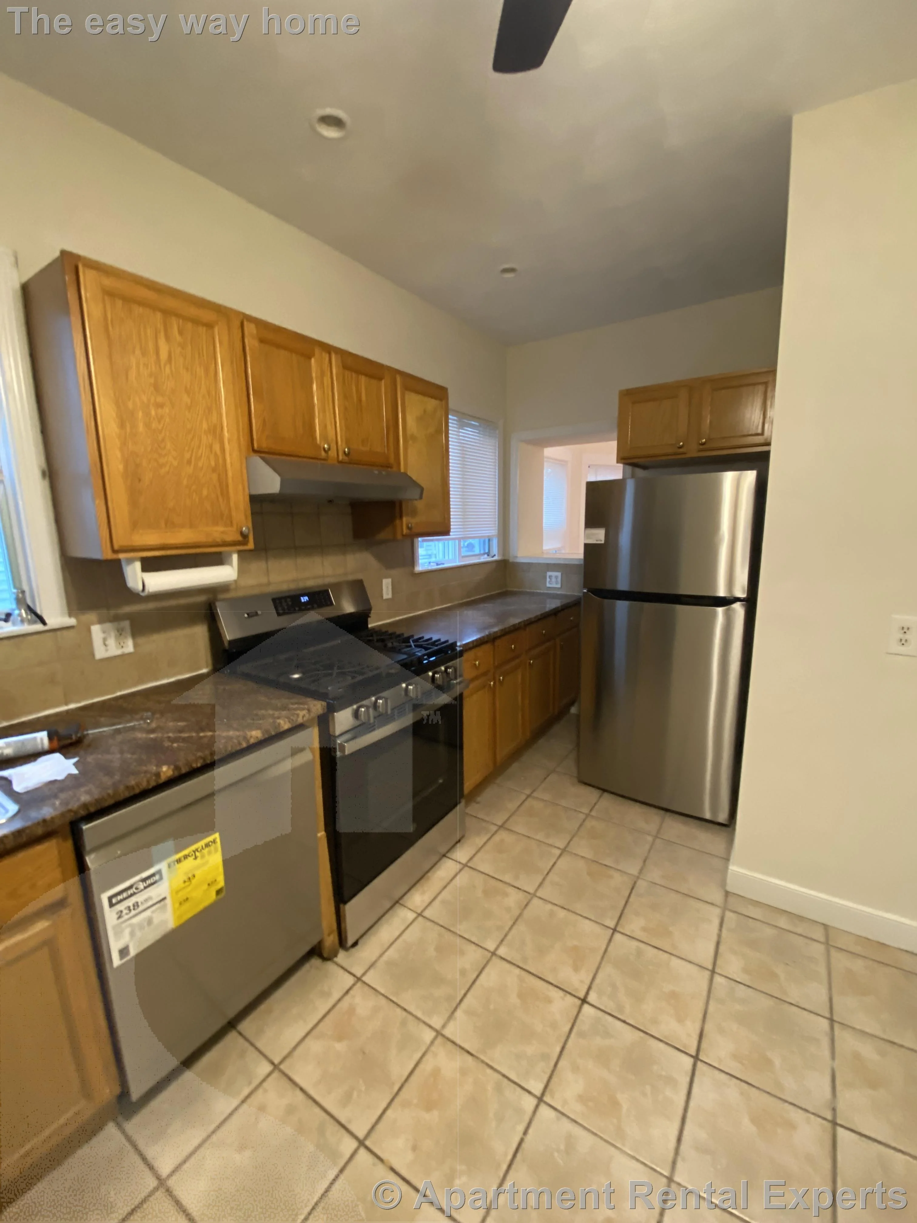 3 bed, 1 bath apartment for rent at 1028 Fellsway, Wellington — photo 4 of 15