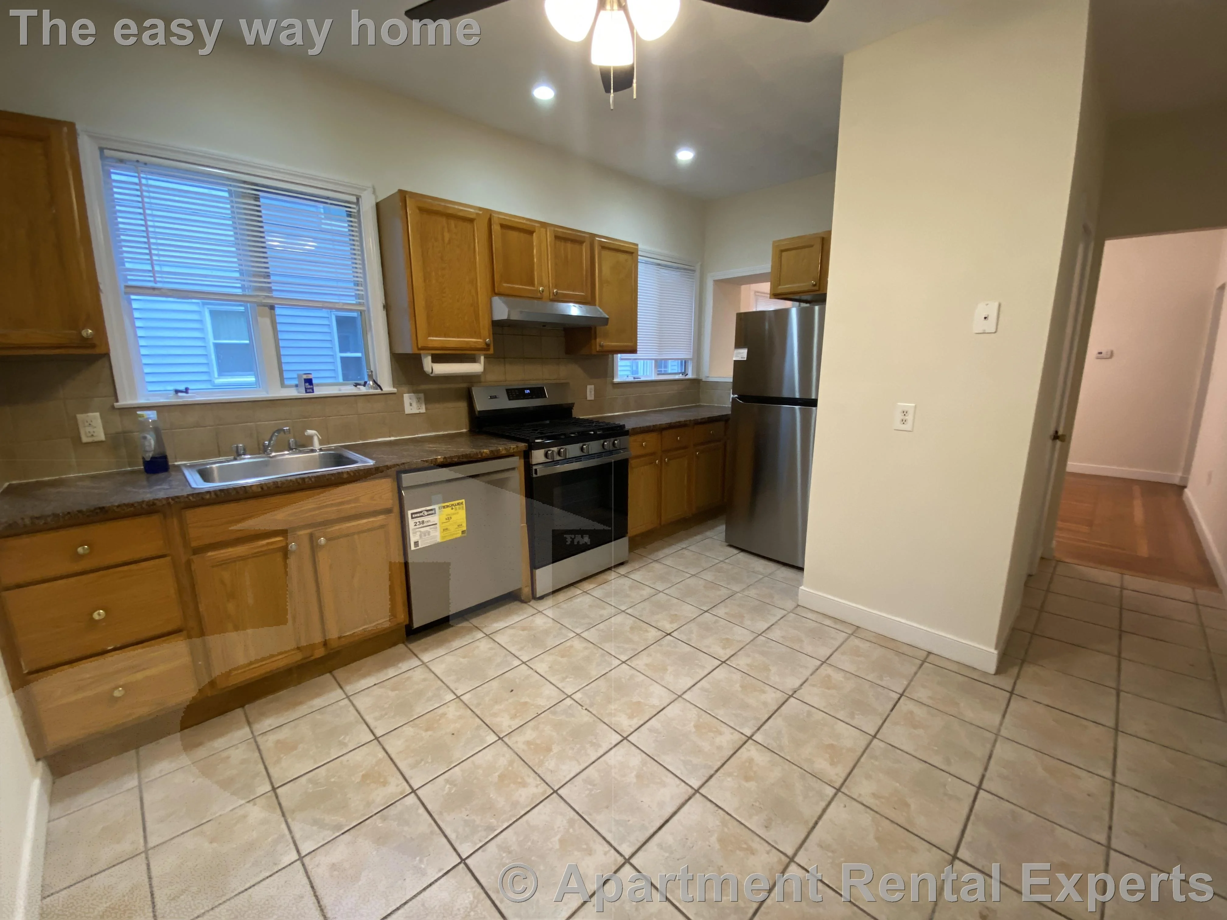 3 bed, 1 bath apartment for rent at 1028 Fellsway, Wellington — photo 5 of 15