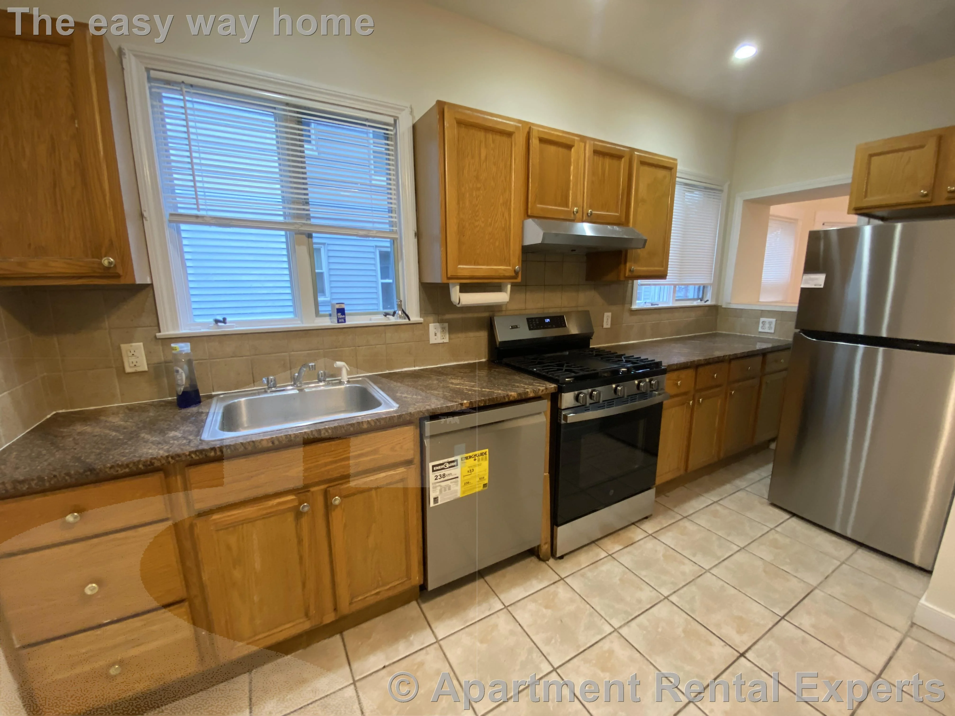 3 bed, 1 bath apartment for rent at 1028 Fellsway, Wellington — photo 6 of 15