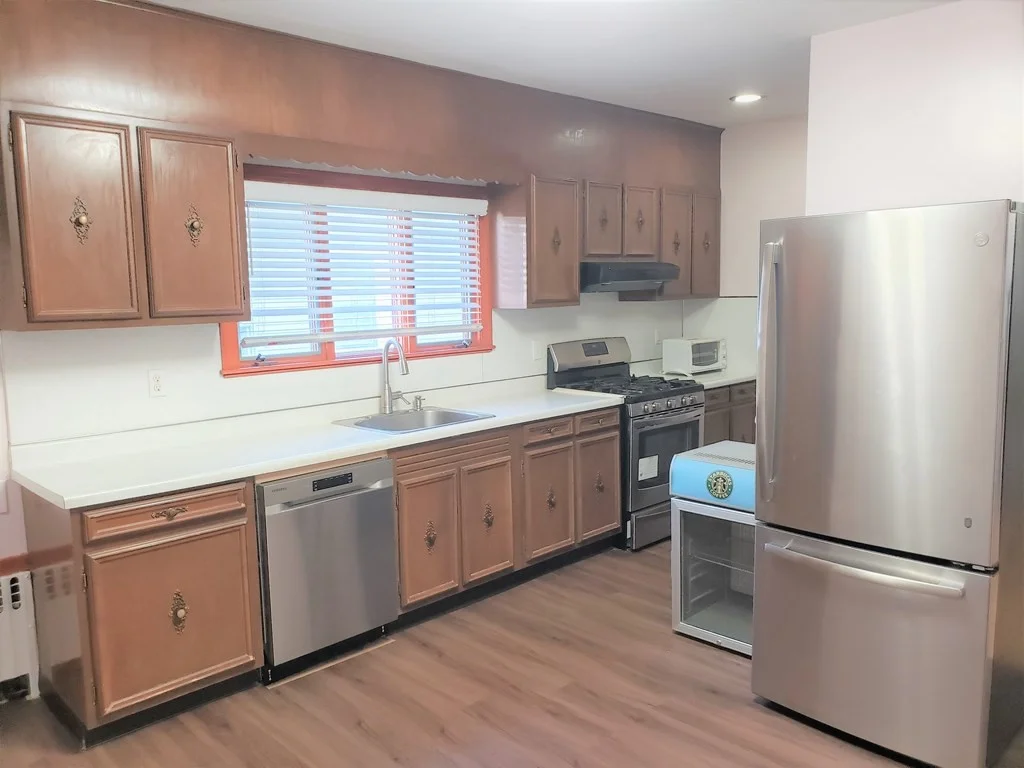 4 bed, 2 bath apartment for rent at 1029 Broadway Unit 2, Tufts University — photo 13 of 16