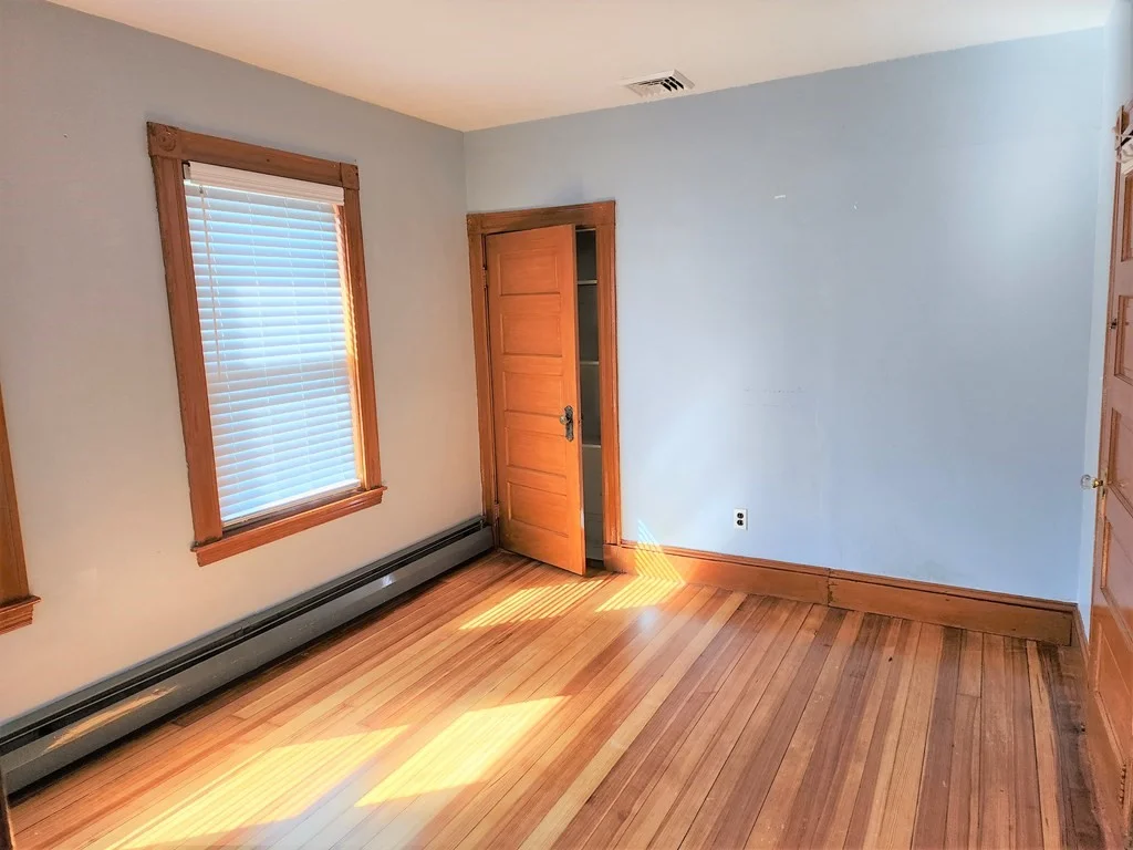4 bed, 2 bath apartment for rent at 1029 Broadway Unit 2, Tufts University — photo 7 of 16