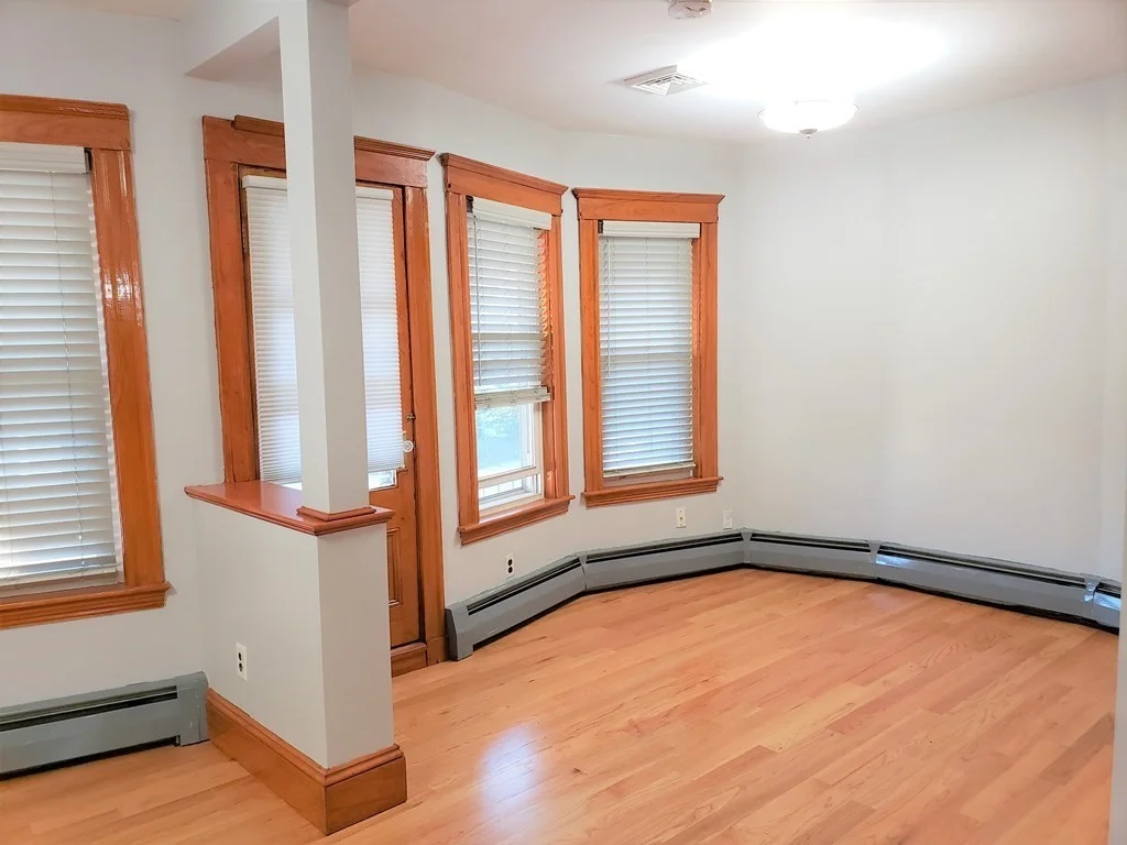 4 bed, 2 bath apartment for rent at 1029 Broadway Unit 2, Tufts University — photo 5 of 16