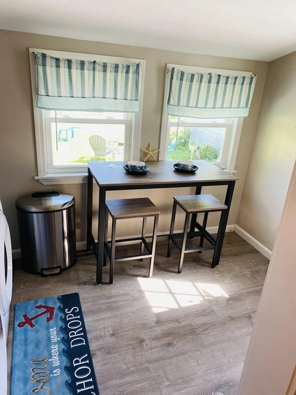 3 bed, 1 bath apartment for rent at 1029 Ocean St, Marshfield — photo 12 of 13
