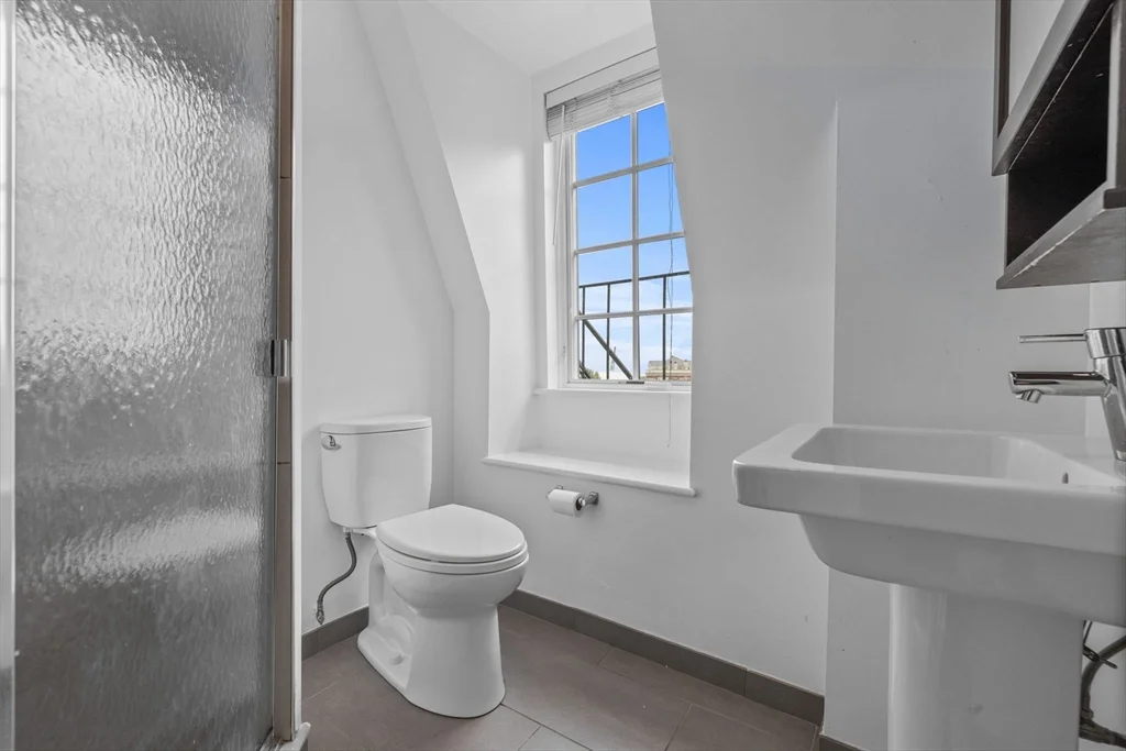 2 bed, 1 bath apartment for rent at 105 Broadway Unit 2, Chelsea — photo 21 of 21