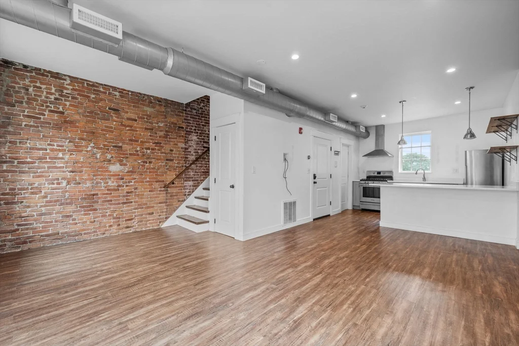 2 bed, 1 bath apartment for rent at 105 Broadway Unit 2, Chelsea — photo 10 of 21
