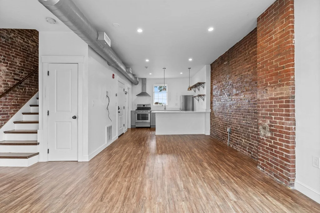 2 bed, 1 bath apartment for rent at 105 Broadway Unit 2, Chelsea — photo 11 of 21