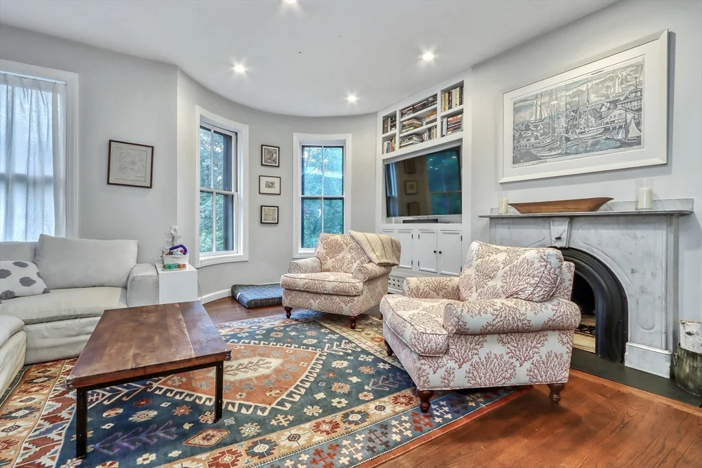 2 bed, 2 bath apartment for rent at 103 Appleton Unit 4, South End — photo 5 of 17