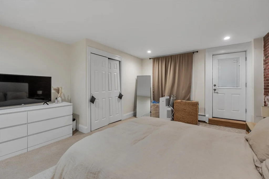 1 bed, 1.5 bath apartment for rent at 103 Beacon St Unit 2, Back Bay — photo 26 of 27