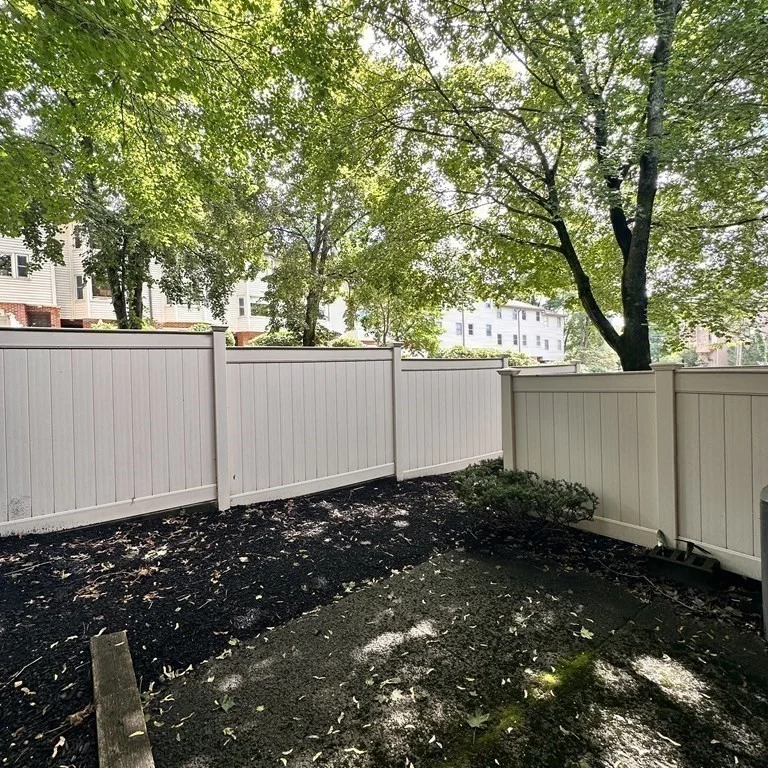 3 bed, 2 bath apartment for rent at 103 Beaconsfield Unit 103, Beaconsfield — photo 12 of 17