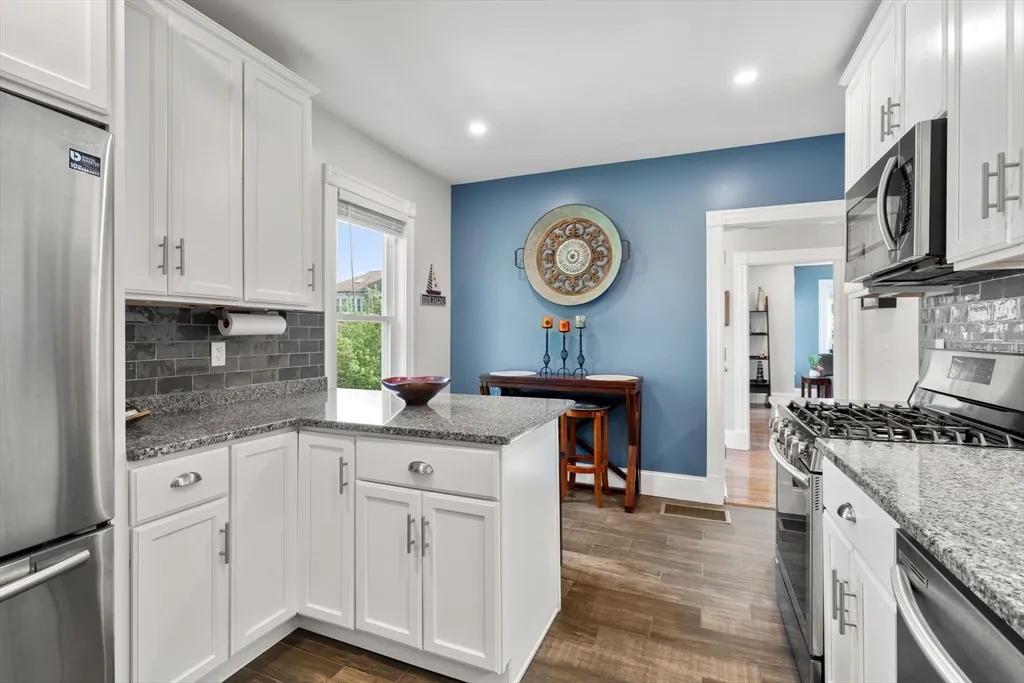 3 bed, 2 bath apartment for rent at 103 Belgrade Ave Unit 2, Roslindale — photo 1 of 24