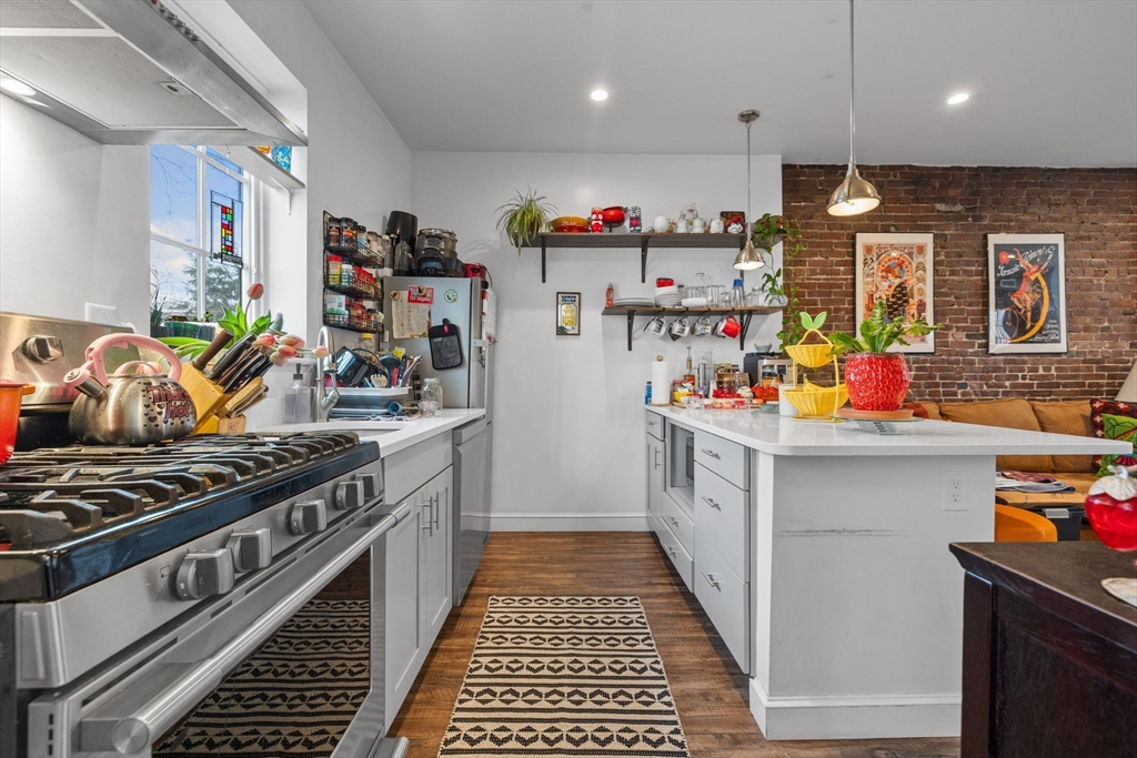 2 bed, 1 bath apartment for rent at 103 Broadway Unit 2, Chelsea — photo 3 of 11