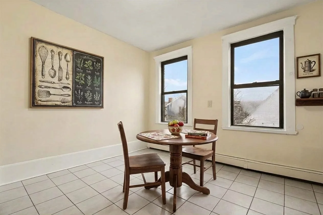 2 bed, 1 bath apartment for rent at 103 Brunswick St Unit 1, Dorchester — photo 3 of 9