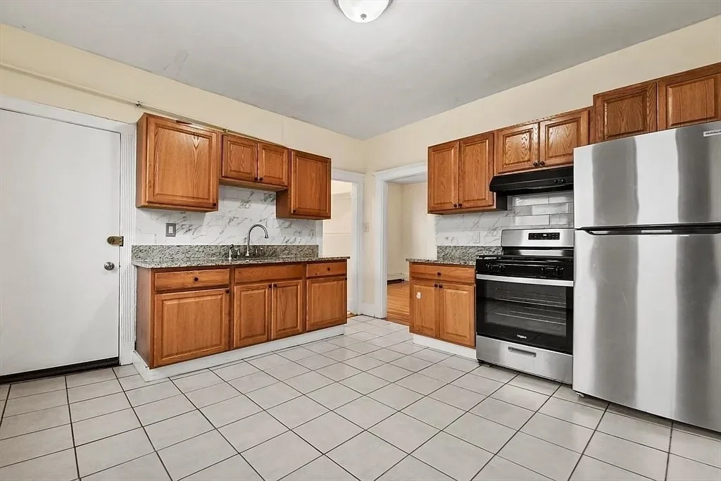 2 bed, 1 bath apartment for rent at 103 Brunswick St Unit 1, Dorchester