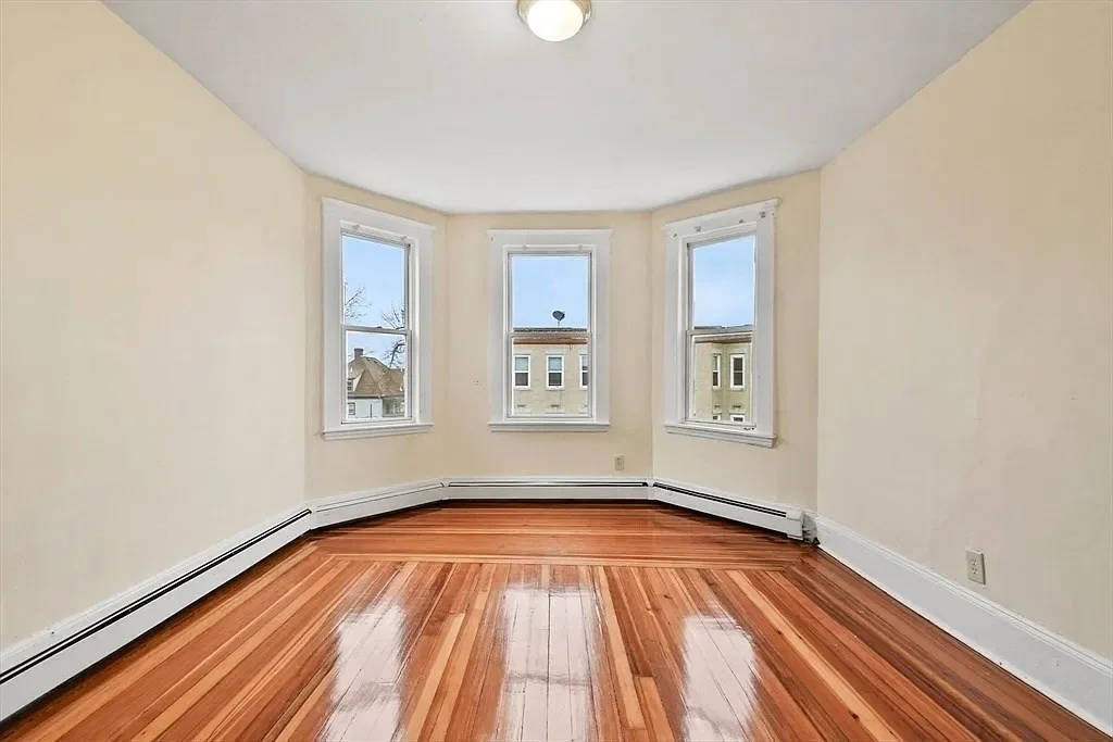 2 bed, 1 bath apartment for rent at 103 Brunswick St Unit 1, Dorchester — photo 7 of 9