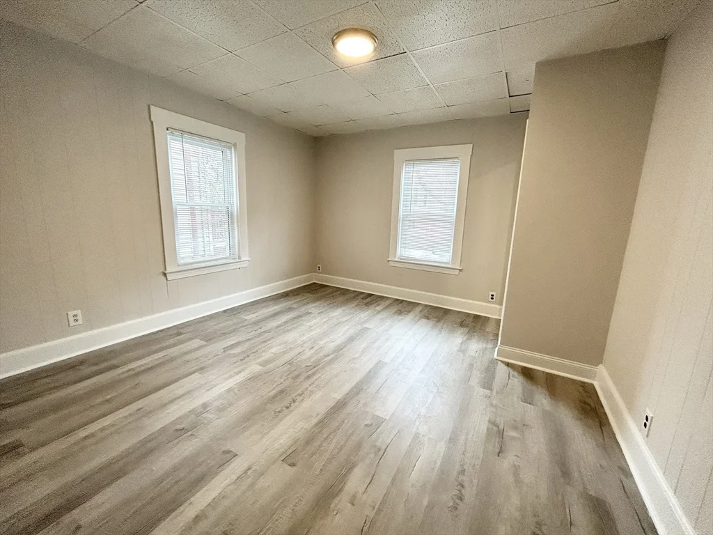 2 bed, 1 bath apartment for rent at 103 Buttonwood Unit 1, Boston — photo 6 of 6