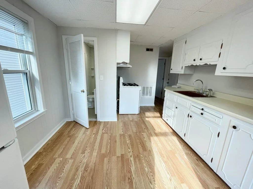 2 bed, 1 bath apartment for rent at 103 Buttonwood Unit 2, Dorchester — photo 2 of 6