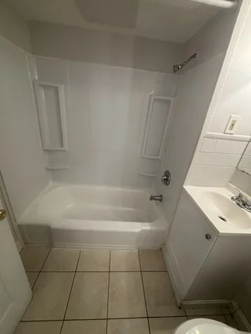 2 bed, 1 bath apartment for rent at 103 Cedar St Unit 5, Haverhill — photo 13 of 13