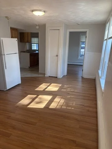 2 bed, 1 bath apartment for rent at 103 Cedar St Unit 5, Haverhill — photo 6 of 13