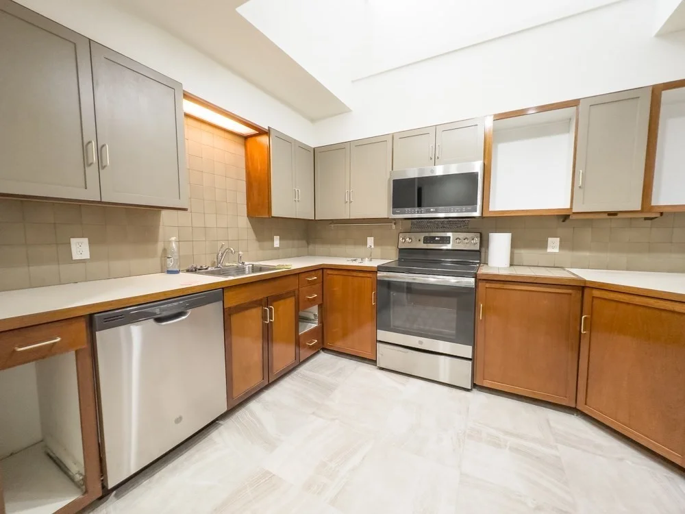 4 bed, 2 bath apartment for rent at 103 Cedarstreet Unit -, Roxbury — photo 9 of 30