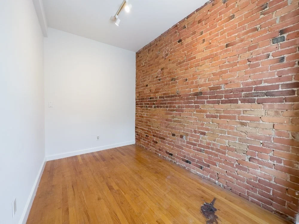 4 bed, 2 bath apartment for rent at 103 Cedarstreet Unit -, Roxbury — photo 27 of 30