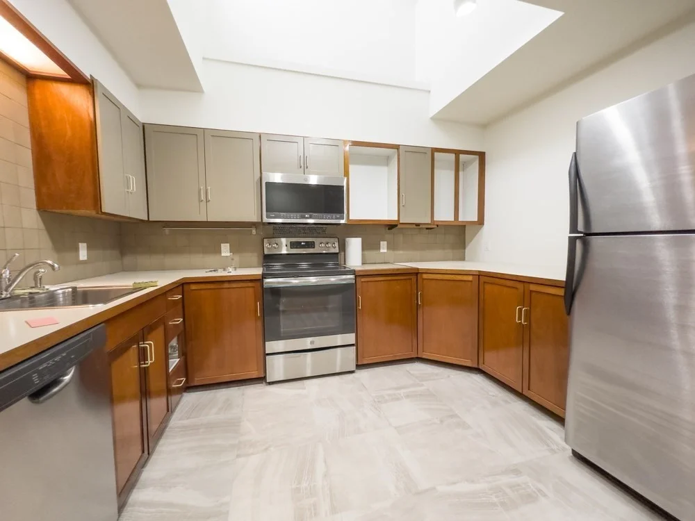 4 bed, 2 bath apartment for rent at 103 Cedarstreet Unit -, Roxbury — photo 11 of 30