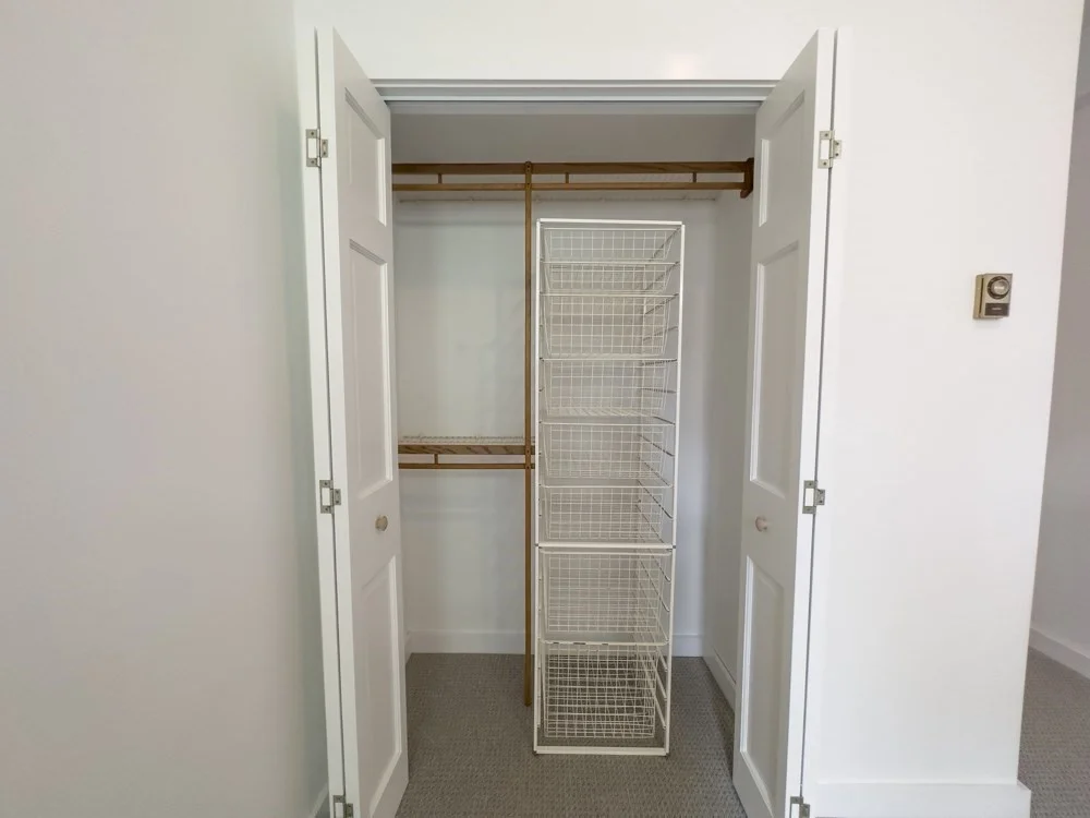 4 bed, 2 bath apartment for rent at 103 Cedarstreet Unit -, Roxbury — photo 17 of 30