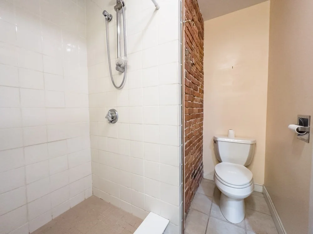 4 bed, 2 bath apartment for rent at 103 Cedarstreet Unit -, Roxbury — photo 19 of 30