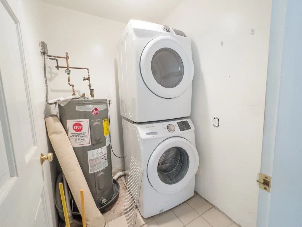 4 bed, 2 bath apartment for rent at 103 Cedarstreet Unit -, Roxbury — photo 22 of 30
