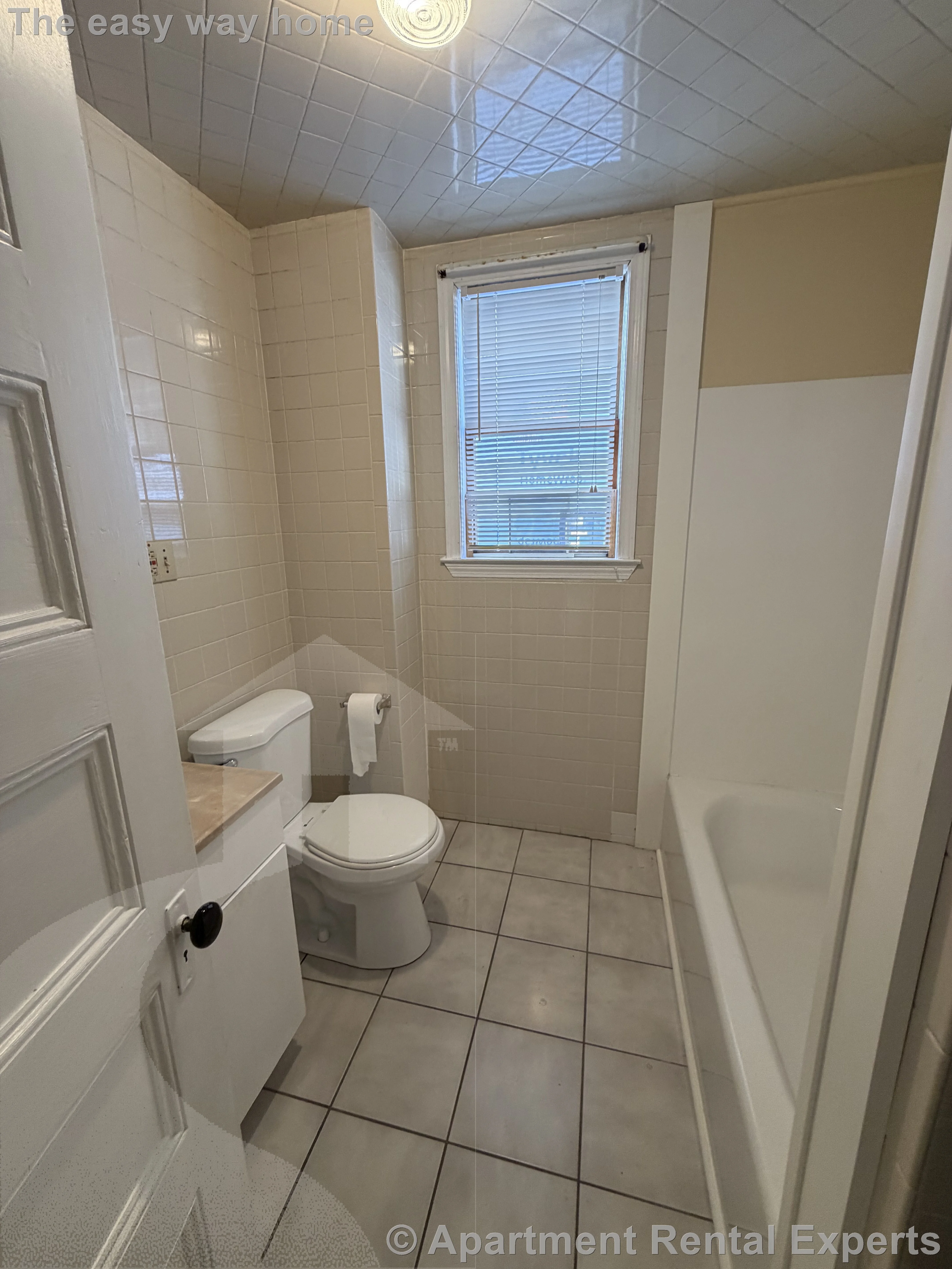 2 bed, 1 bath apartment for rent at 103 Central St Unit 1, Spring Hill — photo 6 of 27