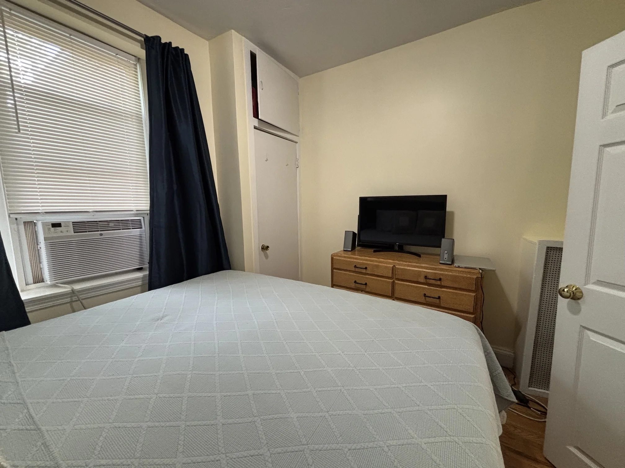 2 bed, 1 bath apartment for rent at 103 Charles St Unit 7, Beacon Hill — photo 8 of 11