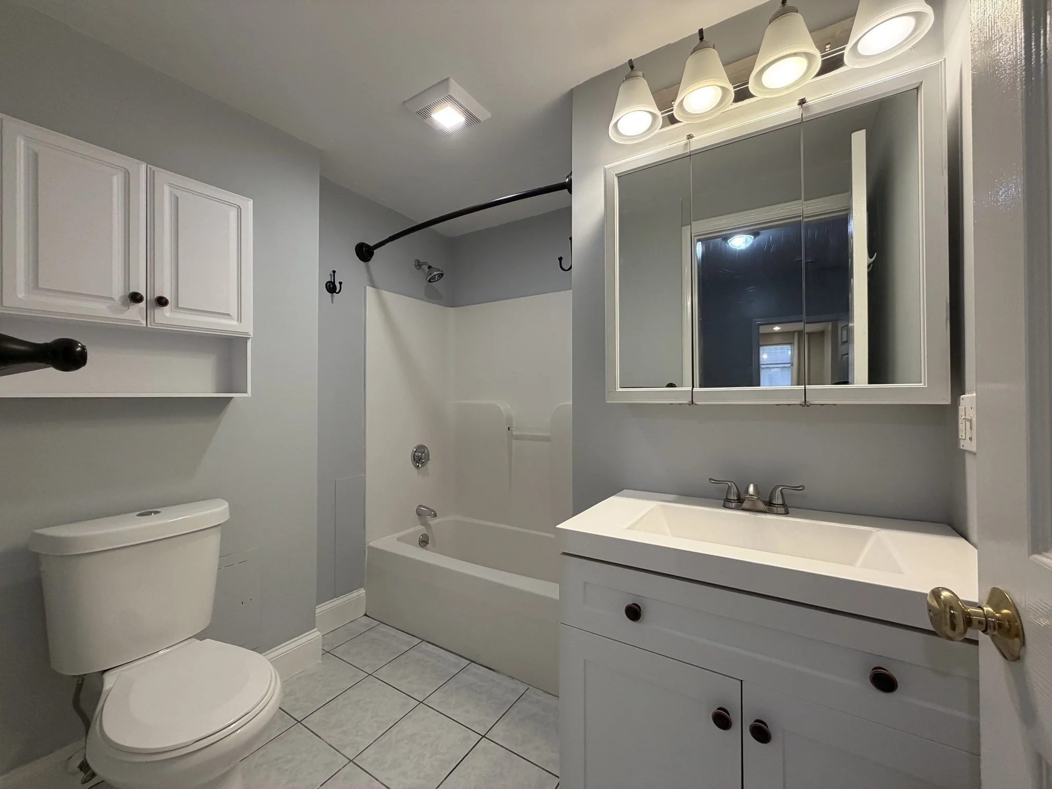 1 bed, 1 bath apartment for rent at 103 Charles St Unit G, Beacon Hill — photo 11 of 12