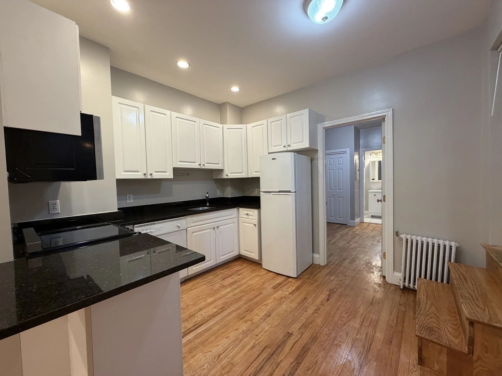 1 bed, 1 bath apartment for rent at 103 Charles St Unit G, Beacon Hill — photo 3 of 12