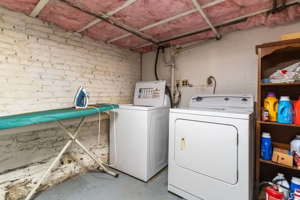 2 bed, 1 bath apartment for rent at 103 Charter St Unit 1, North End — photo 15 of 16