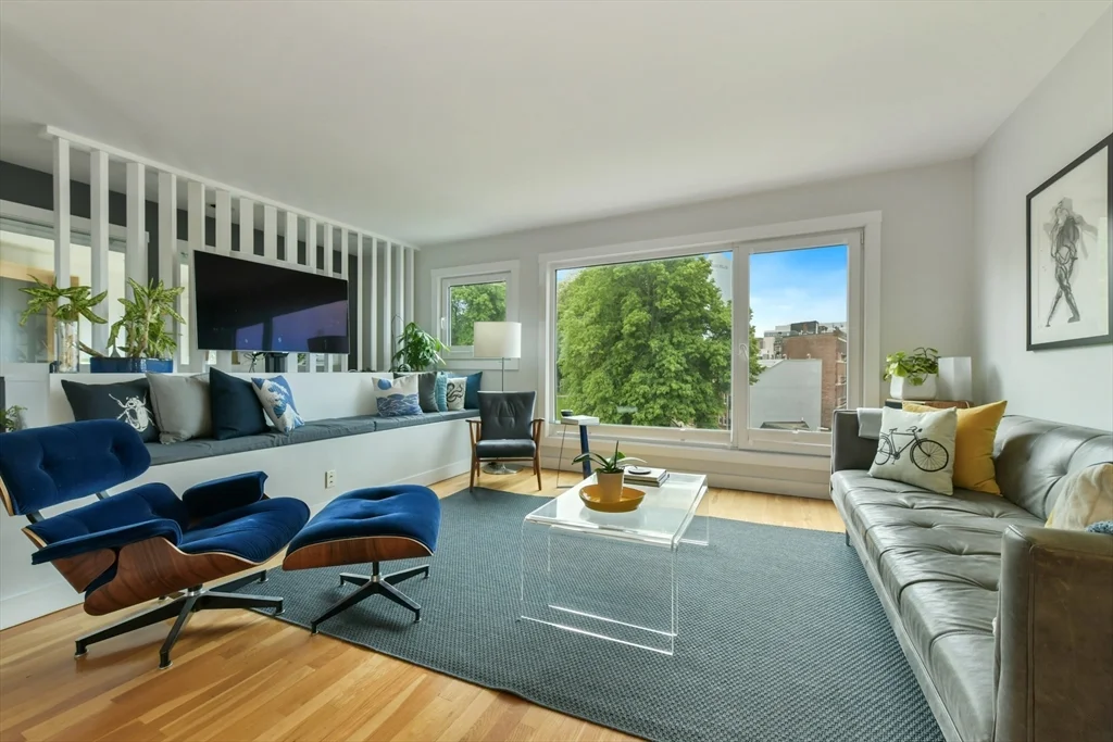 3 bed, 2 bath apartment for rent at 103 Charter St Unit 5, North End