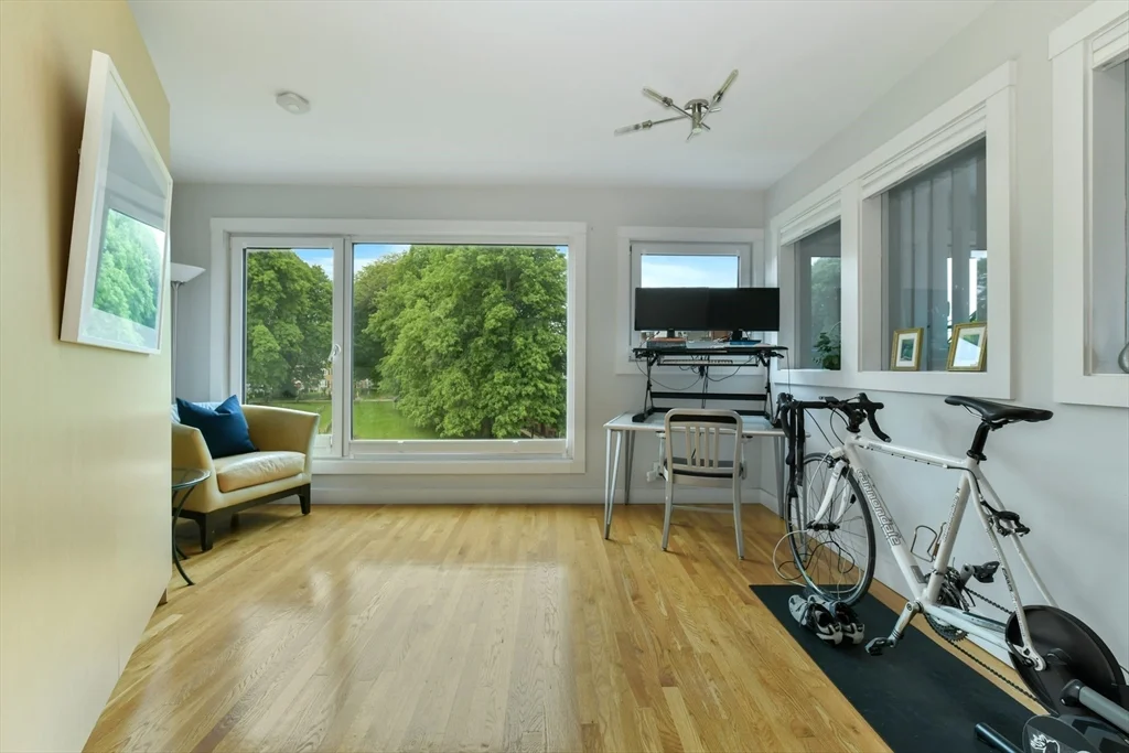 3 bed, 2 bath apartment for rent at 103 Charter St Unit 5, North End — photo 17 of 26