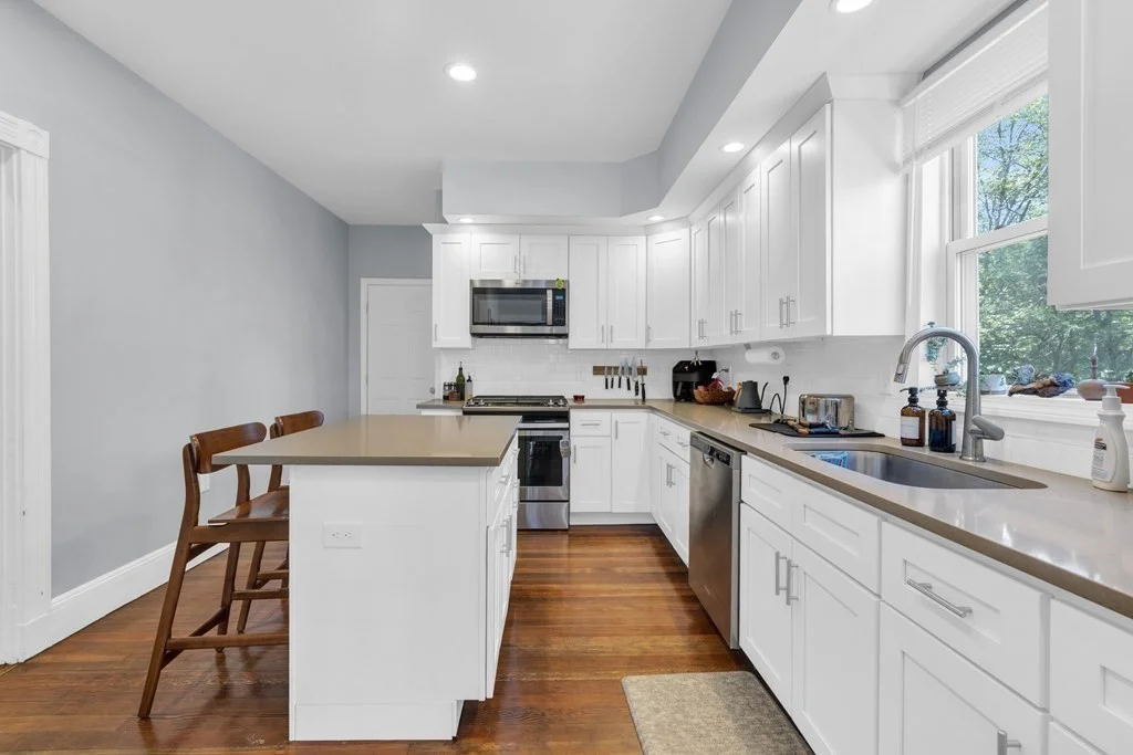 2 bed, 2 bath apartment for rent at 103 Dix St Unit 1, Dorchester — photo 6 of 17