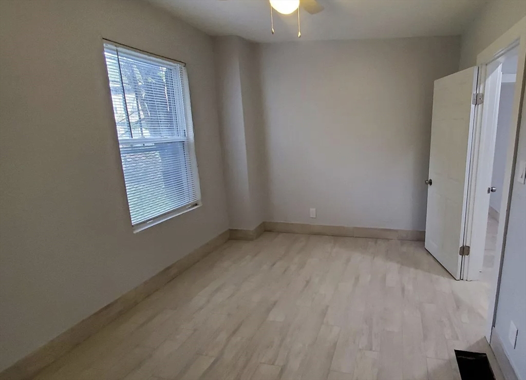 2 bed, 1 bath apartment for rent at 103 Erie Unit 1, Dorchester — photo 3 of 8