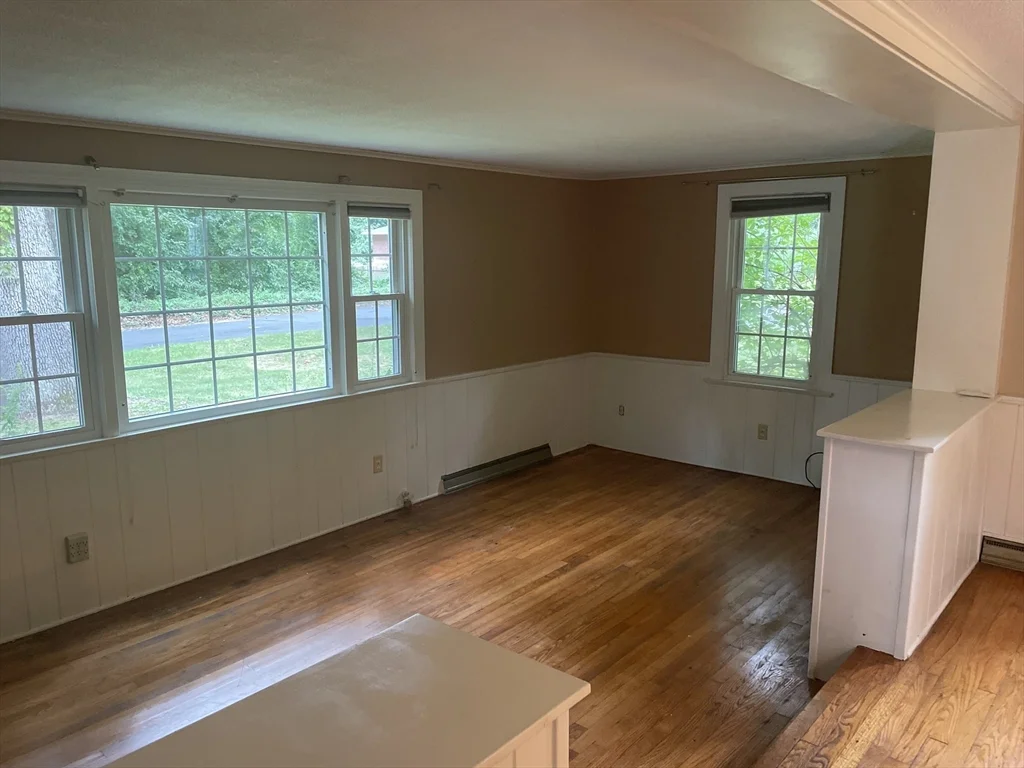 2 bed, 1 bath apartment for rent at 103 Fairview Unit 103, Longmeadow — photo 8 of 16