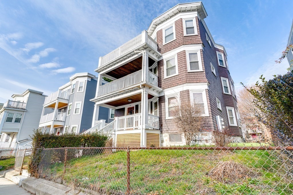 3 bed, 1 bath apartment for rent at 103 Fuller St Unit 2, Dorchester — photo 20 of 20