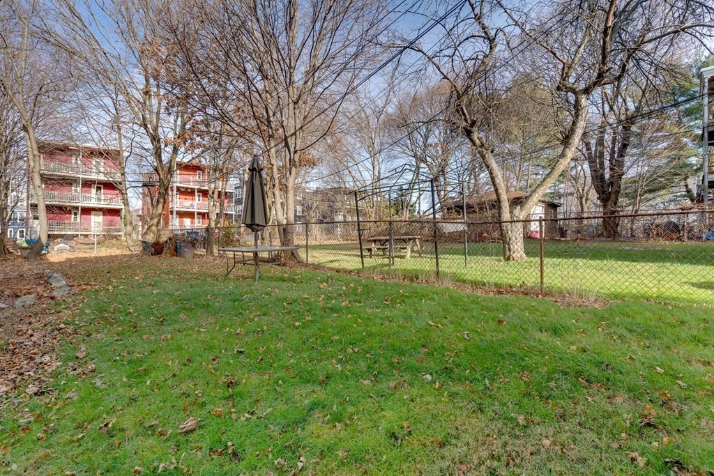 3 bed, 1 bath apartment for rent at 103 Fuller St Unit 2, Dorchester — photo 18 of 20