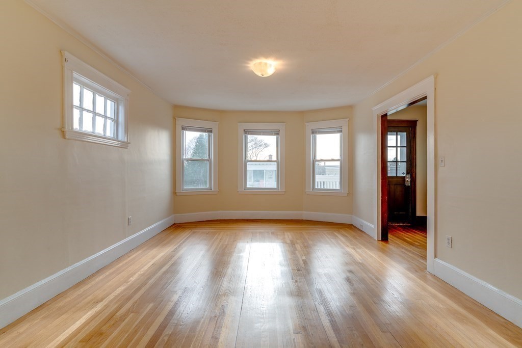3 bed, 1 bath apartment for rent at 103 Fuller St Unit 2, Dorchester — photo 2 of 20