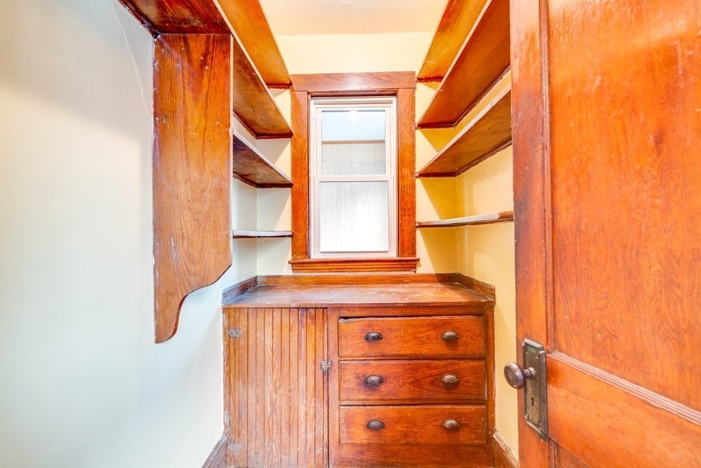3 bed, 1 bath apartment for rent at 103 Fuller St Unit 2, Dorchester — photo 10 of 20